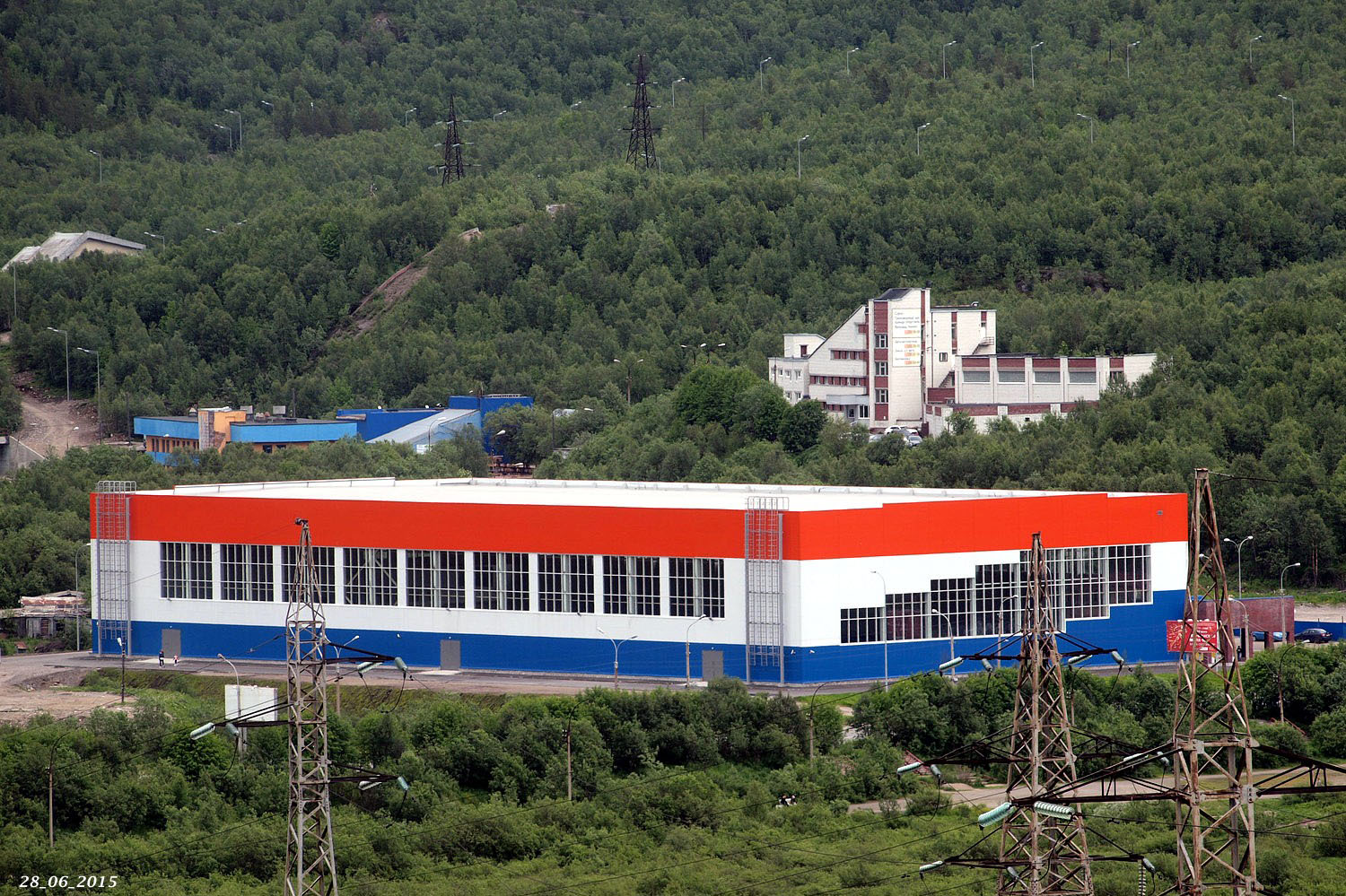 Мурманск, Улица Долина Уюта, 6