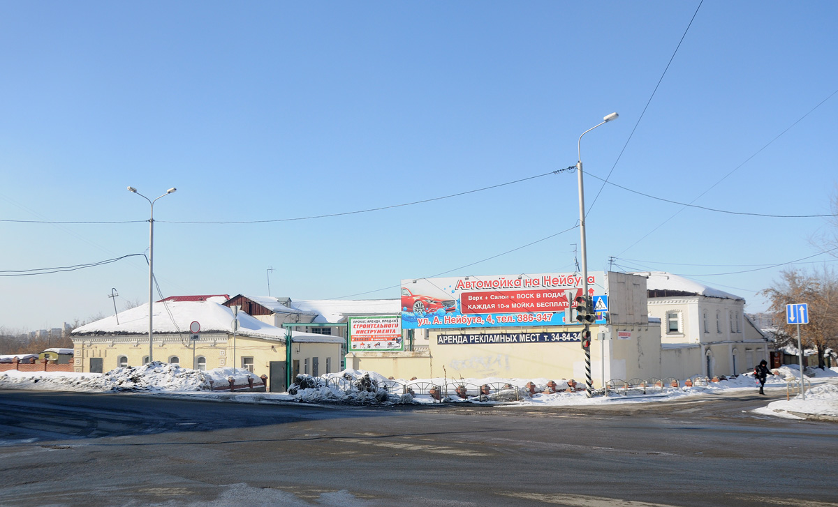 Омск, Омская улица, 73; Омская улица, 73 корп. 1