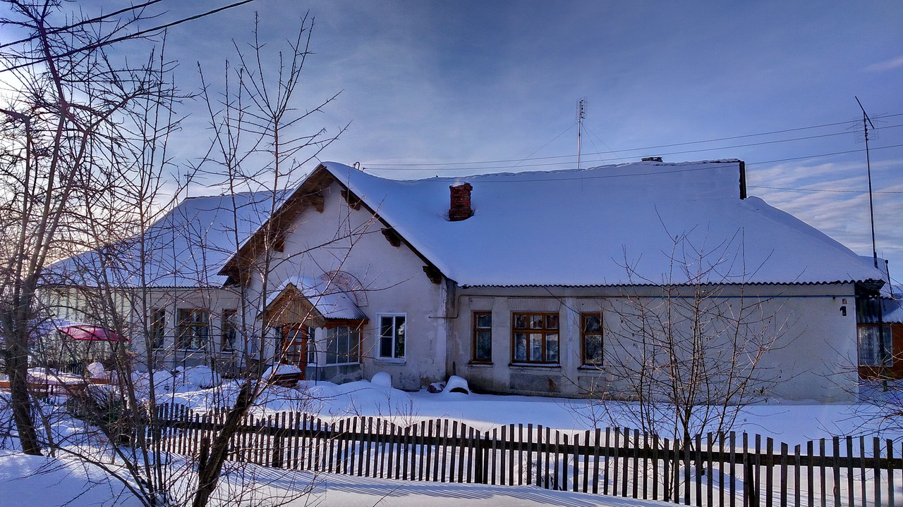 Переславский район, прочие н.п., пос. Ивановское, улица Ленина, 1