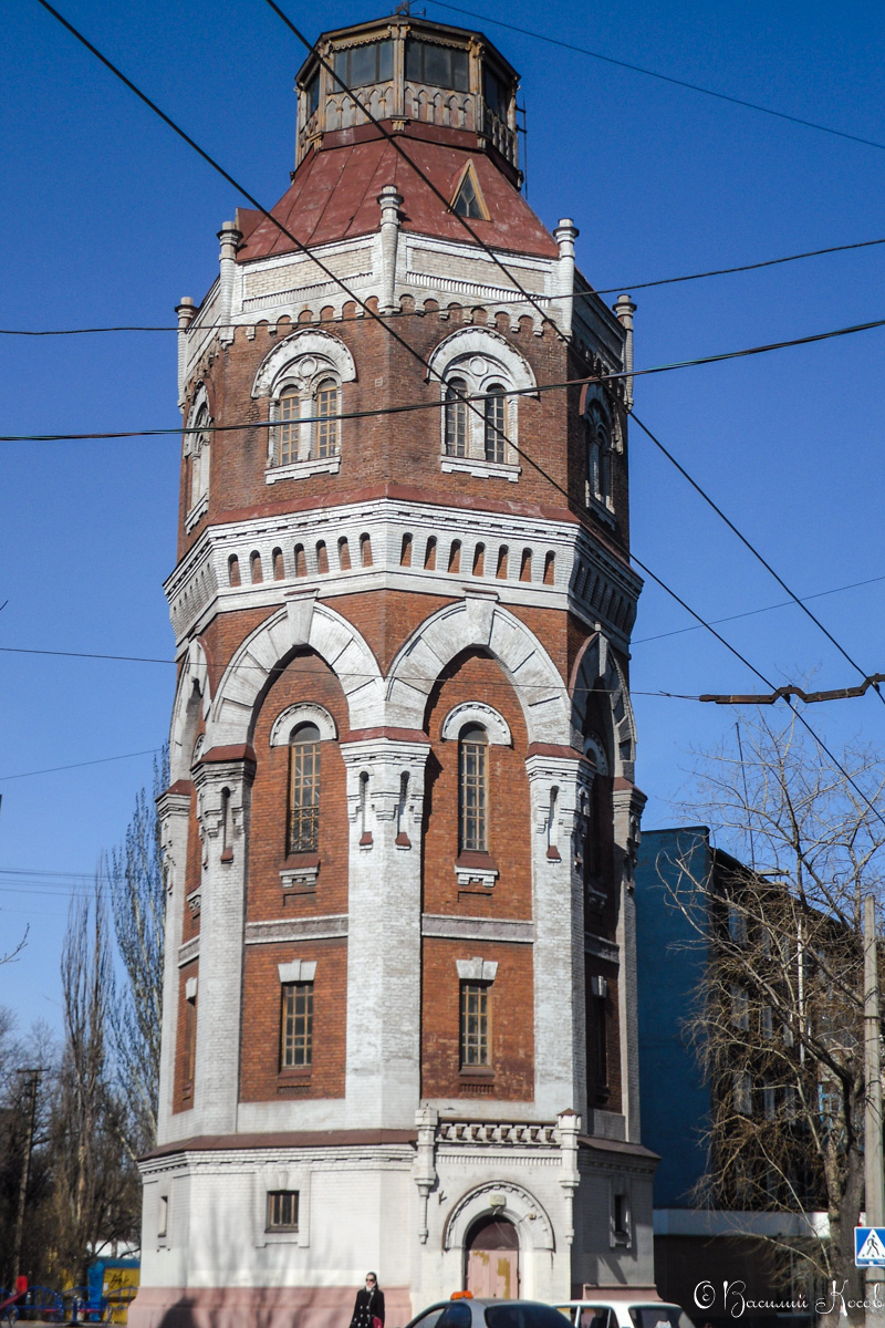 Мариуполь, Улица Энгельса, 36