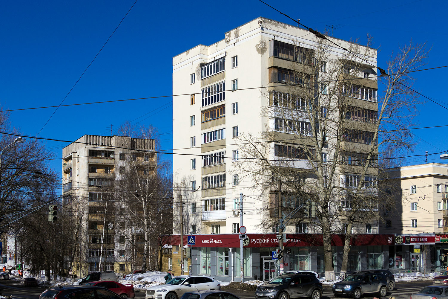 Нижний Новгород, Ошарская улица, 56; Улица Белинского, 100