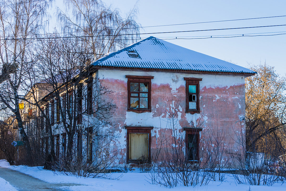 Бор, Октябрьская улица, 81