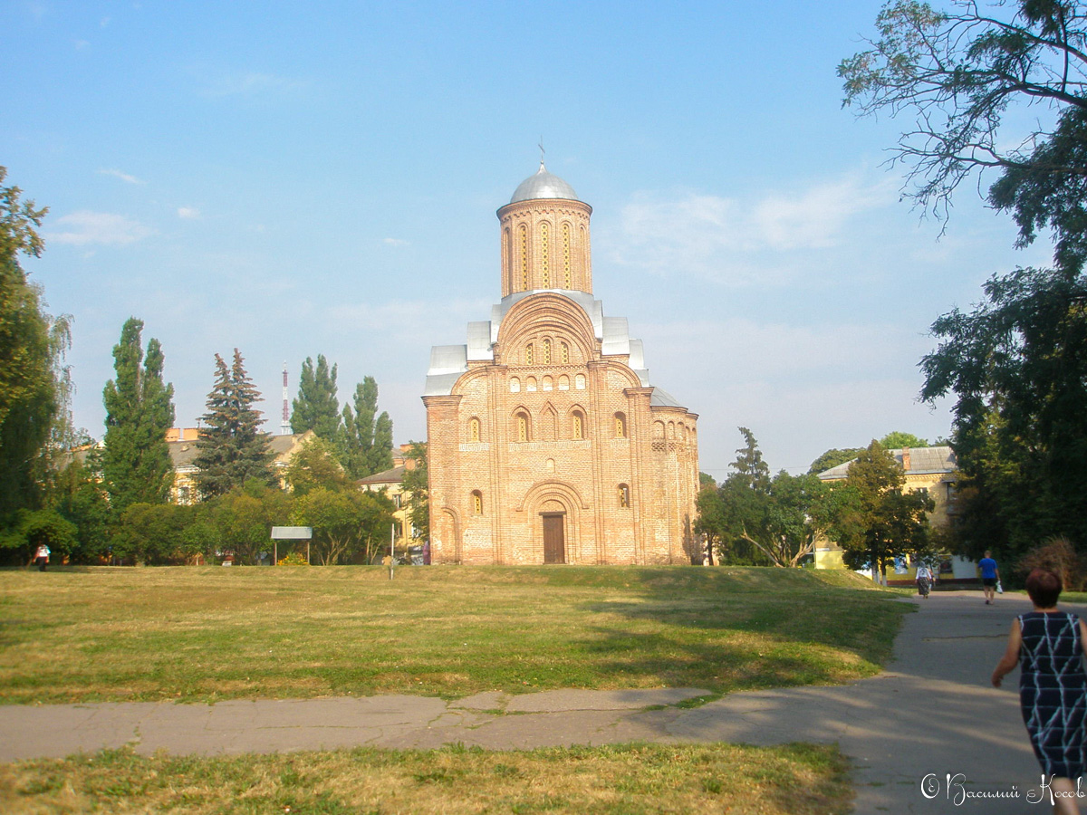 Чернигов, Пятницкая улица, 2/10