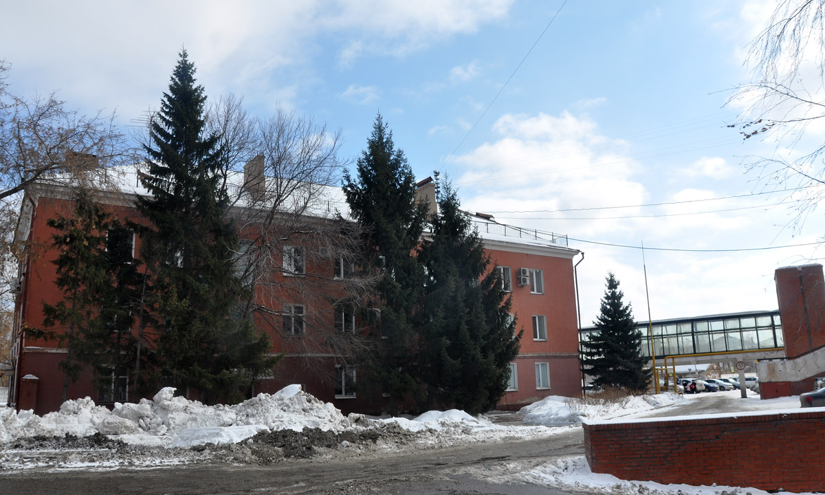Омск, Улица Гусарова, 7