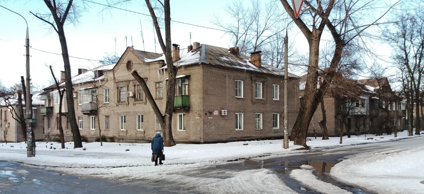 Запорожье, улица Гончара, 113 / Теннисная улица, 18