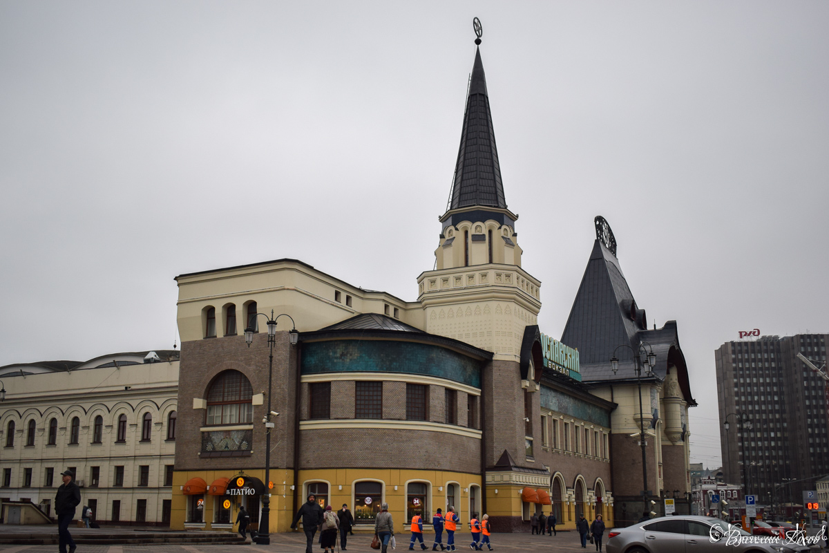 Moskwa, Комсомольская площадь, 5