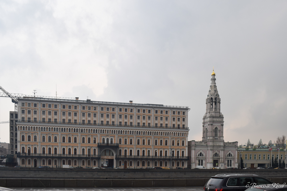 Москва, Софийская набережная, 34 стр. 1; Софийская набережная, 32 стр. 13