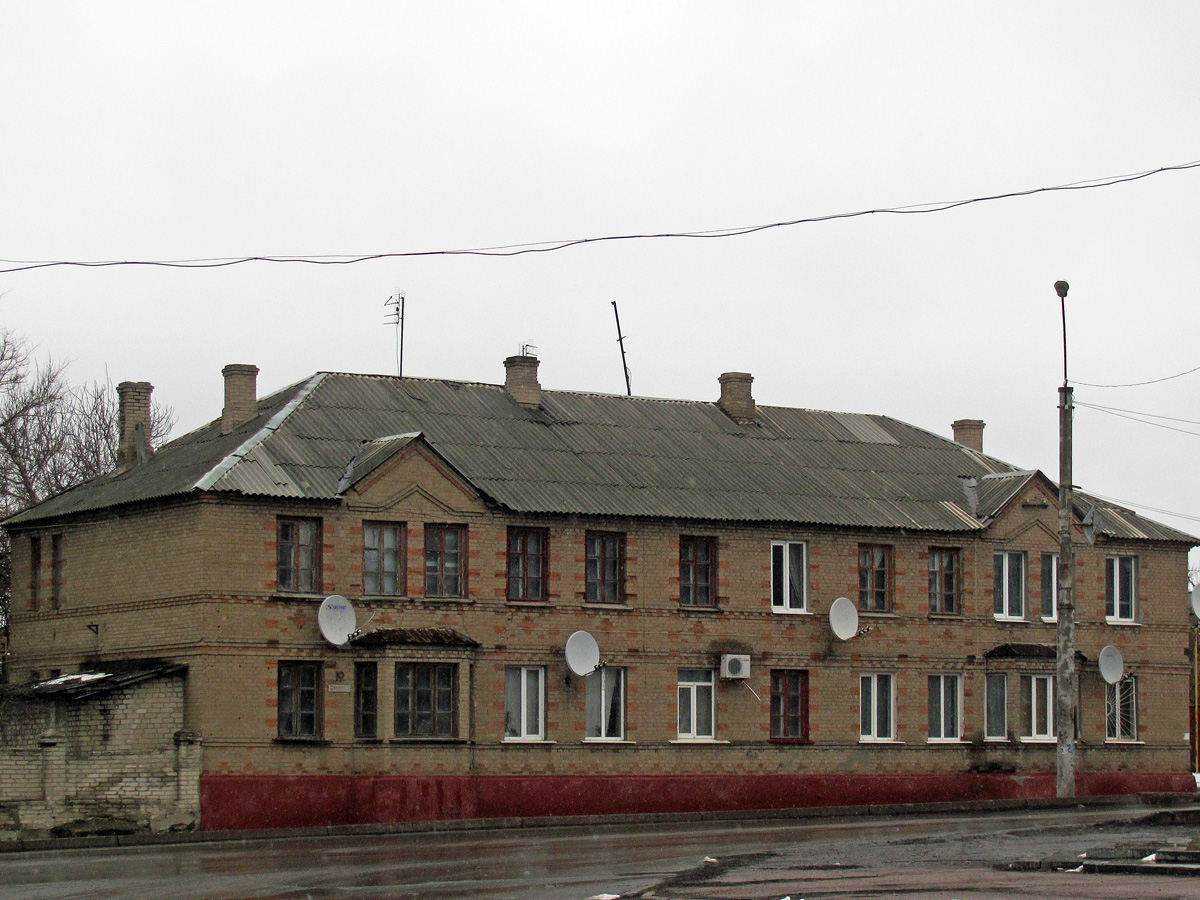 Лисичанск, Красная улица, 19