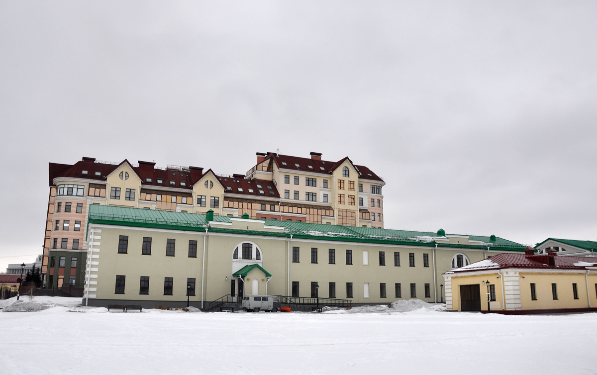 Омск, Партизанская улица, 5А Казарма дисциплинарных рот; Улица Красина, 6