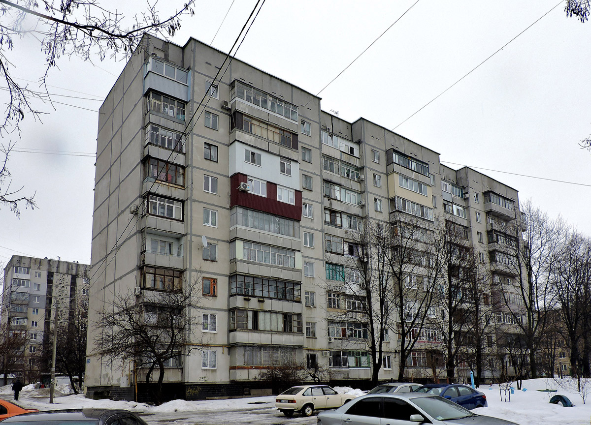 Харьков, Проспект Героев Сталинграда, 136