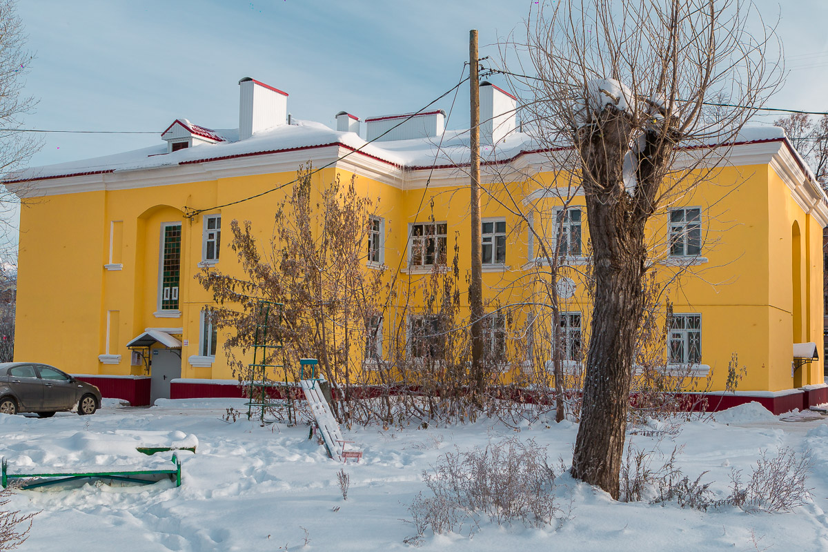 Новоуральск, Улица Ленина, 2