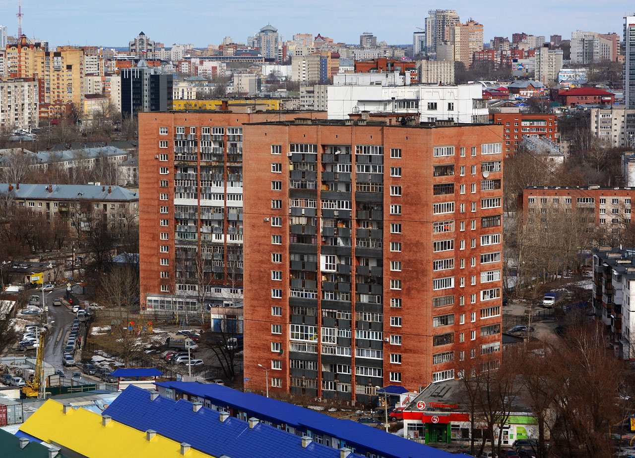 Пермь, Кронштадтская улица, 10; Шоссе Космонавтов, 104. Пермь — Панорамы