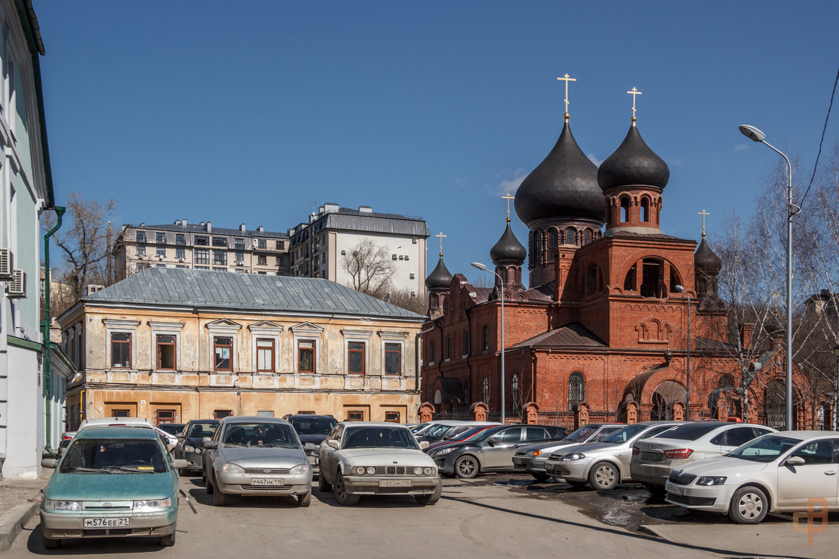 Казань, Улица Ульянова-Ленина, 15; Старообрядческая улица, 17 / улица Ульянова-Ленина, 11