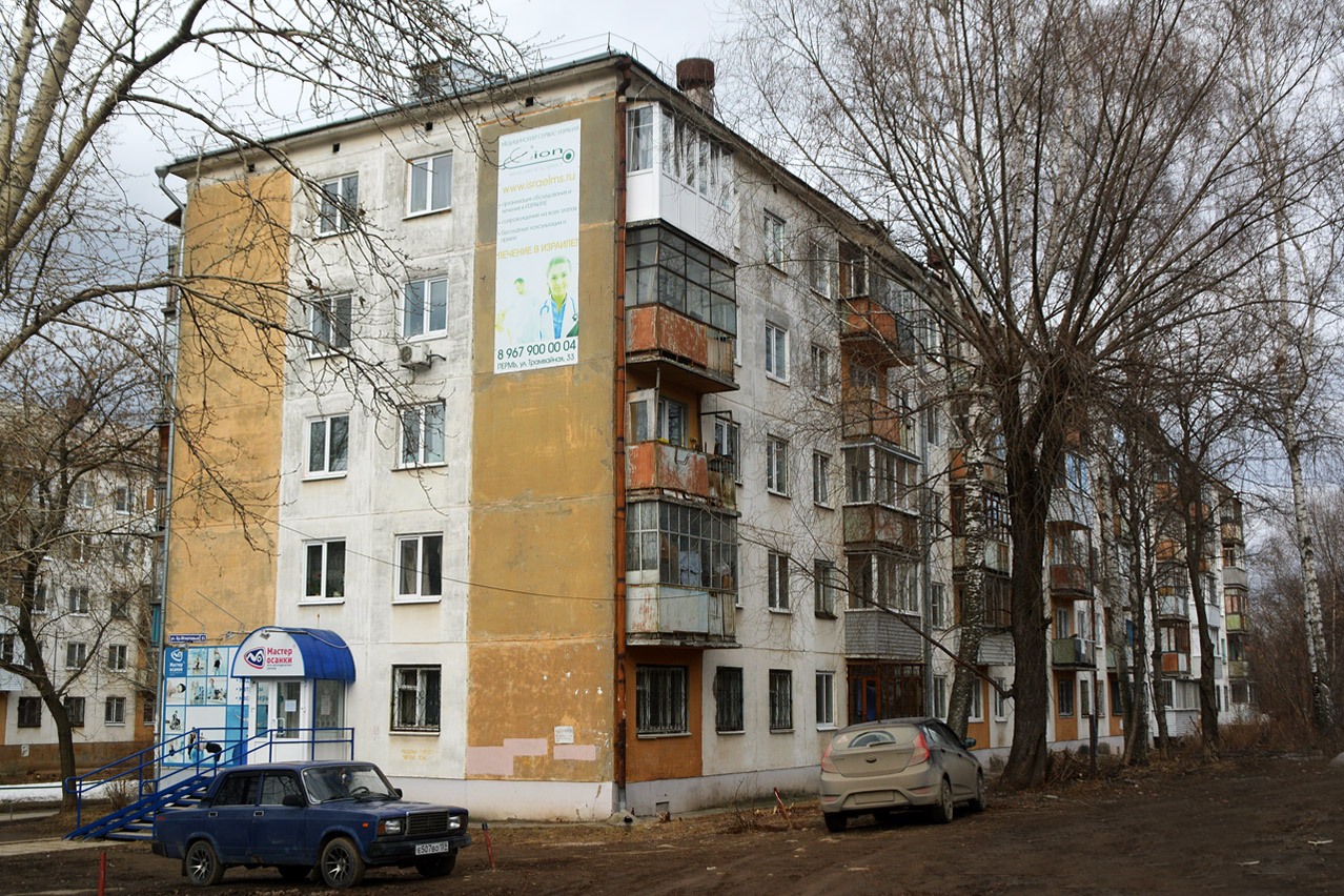 Пермь, Улица Братьев Игнатовых, 11