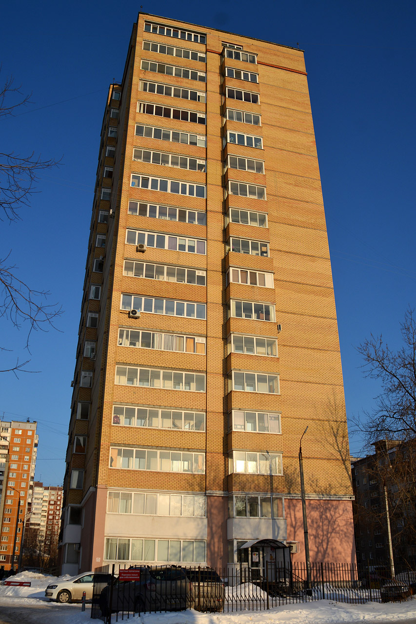 Perm, Улица Строителей, 34А
