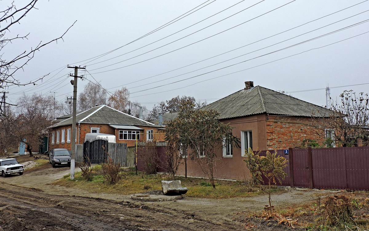 Богодухов, Улица Горького, 1; Улица Горького, 3
