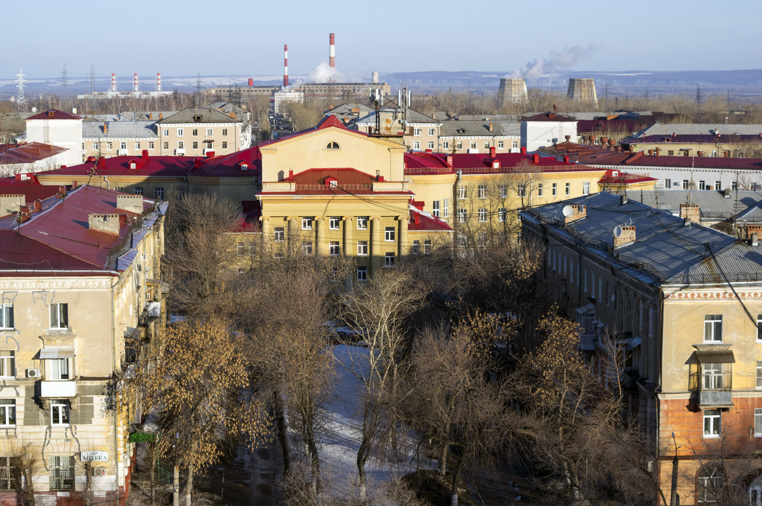 Новокуйбышевск, Площадь Ленина, 1