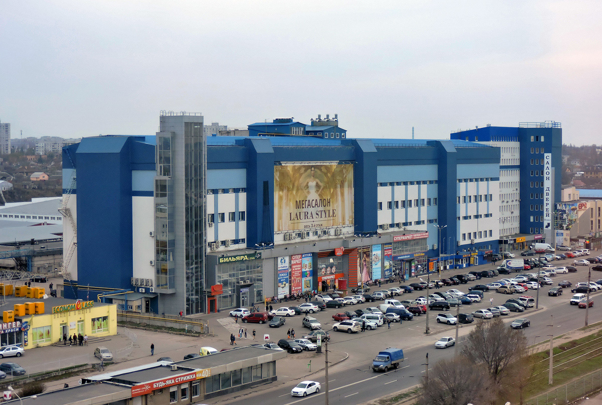 Харьков, Улица Академика Павлова, 120; Улица Академика Павлова, 120/1