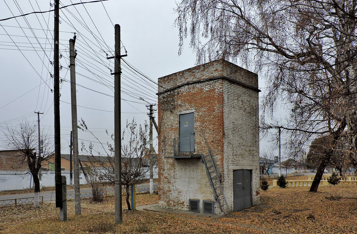 Богодухов, Театральная площадь, 14*