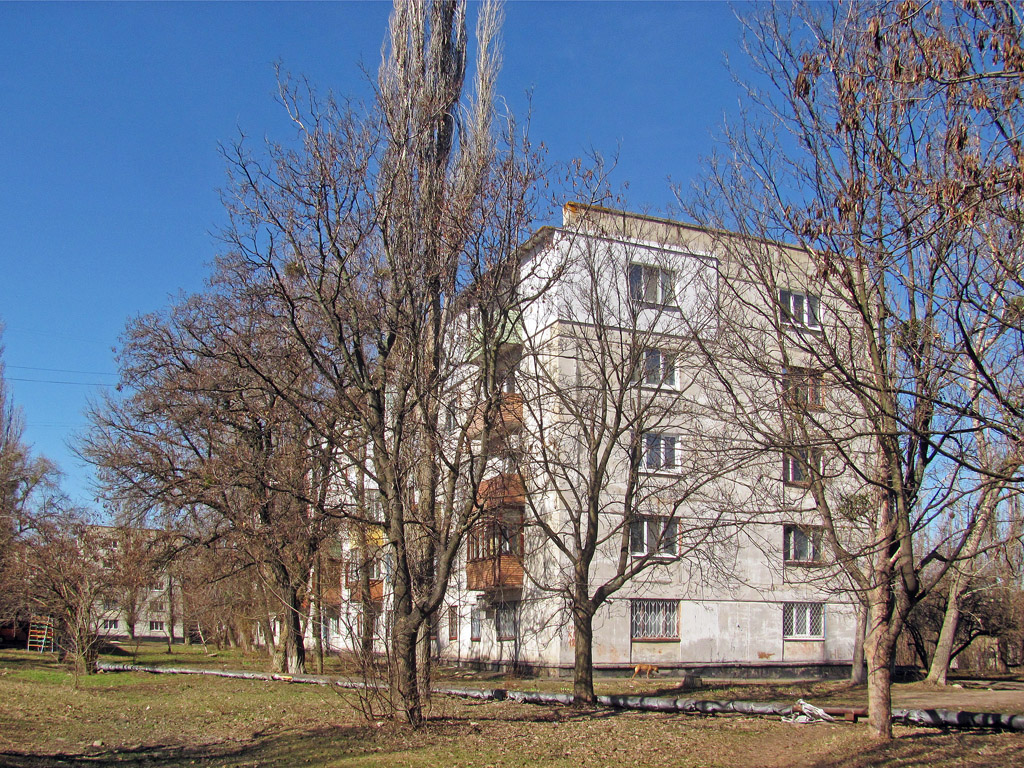 Лисичанск, Квартал Дружбы Народов, 18