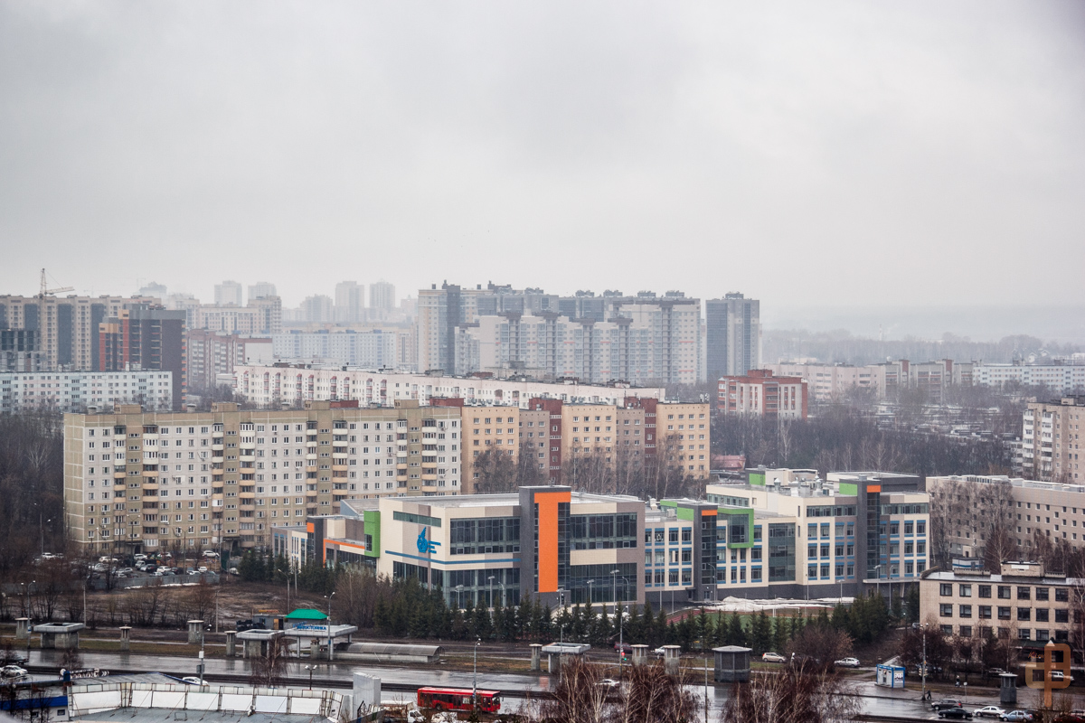 Kazan, Улица Братьев Касимовых, 21; Улица Братьев Касимовых, 22 / Улица Хусаина Мавлютова, 7; Улица Хусаина Мавлютова, 3