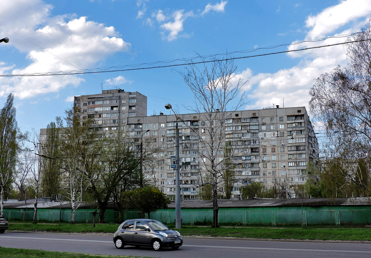 Харьков, Валентиновская улица, 3; Улица Барабашова, 36 / Валентиновская улица, 1