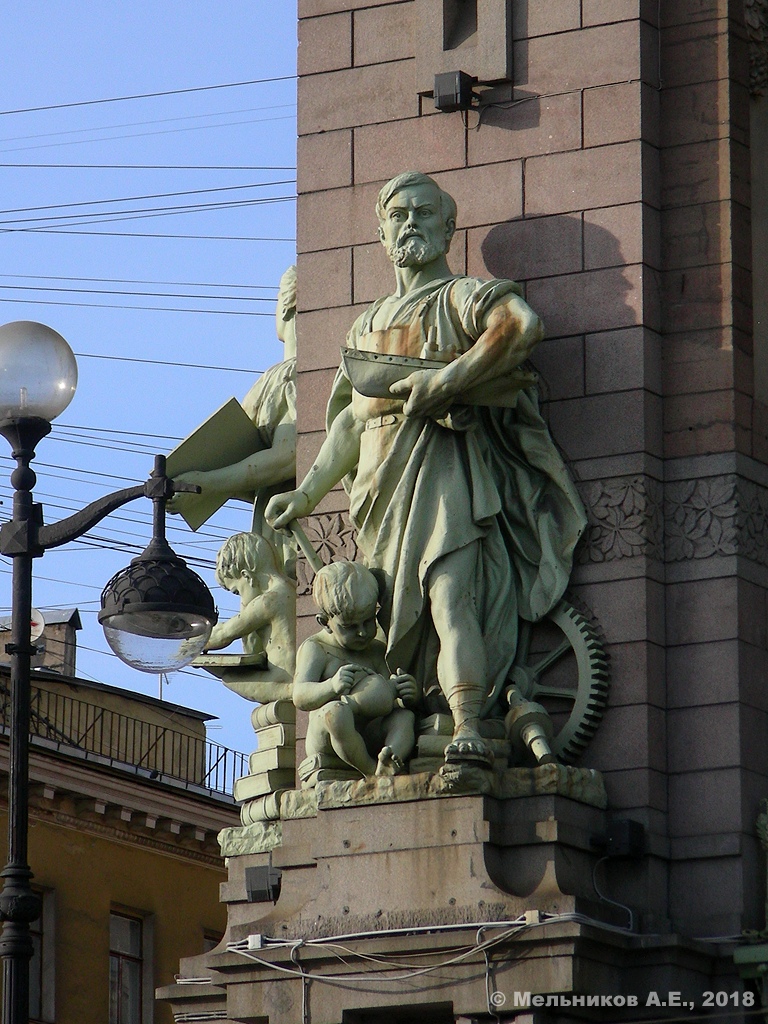 Санкт-Петербург, Невский проспект, 56. Монументальное искусство (мозаики, росписи, барельефы, сграфито)