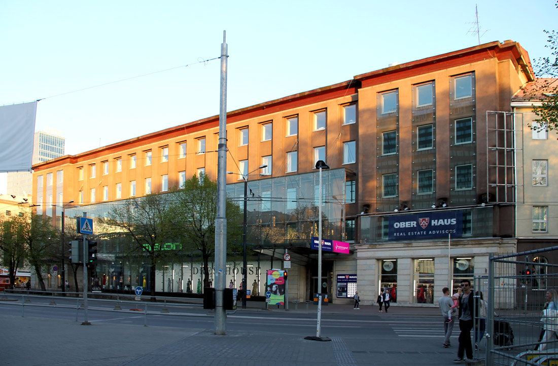 Таллин, Estonia puiestee, 1