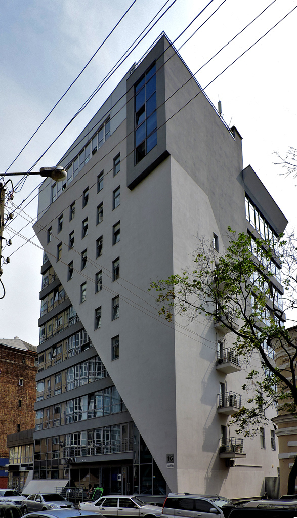 Харьков, Улица Короленко, 16 Харьков, Улица Короленко, 16