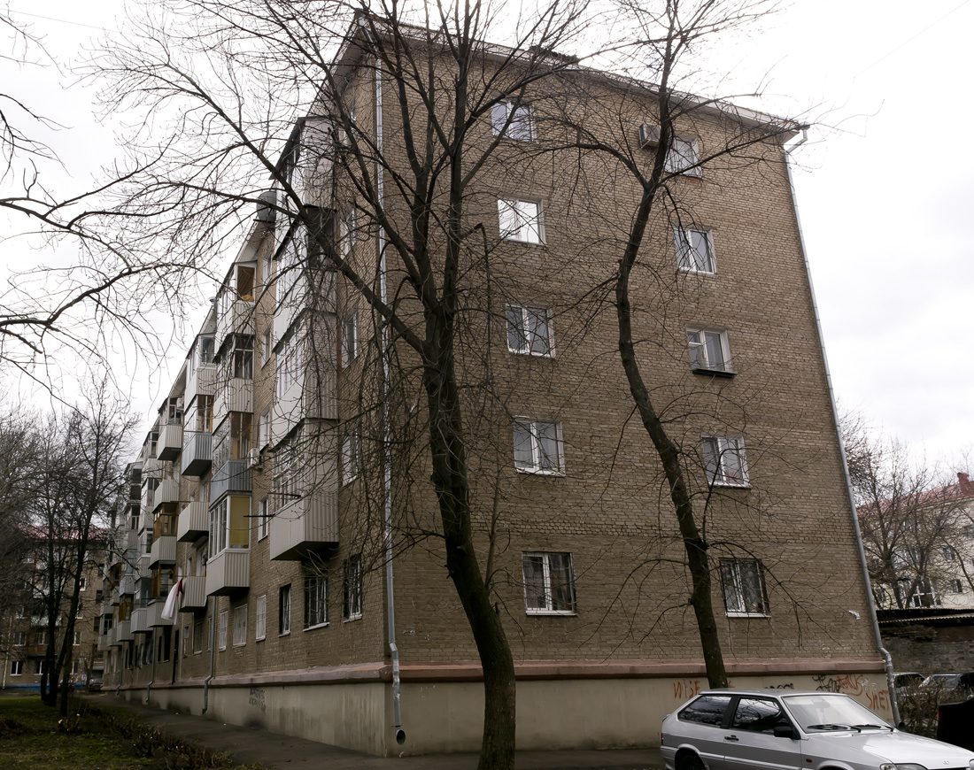 Уфа, Улица Комарова, 36А