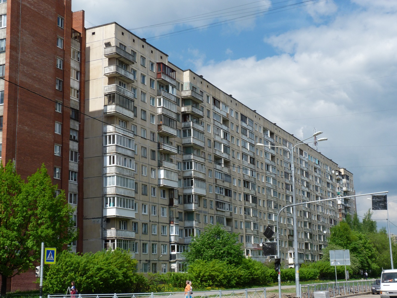 Санкт-Пецярбург, Проспект Наставников, 14