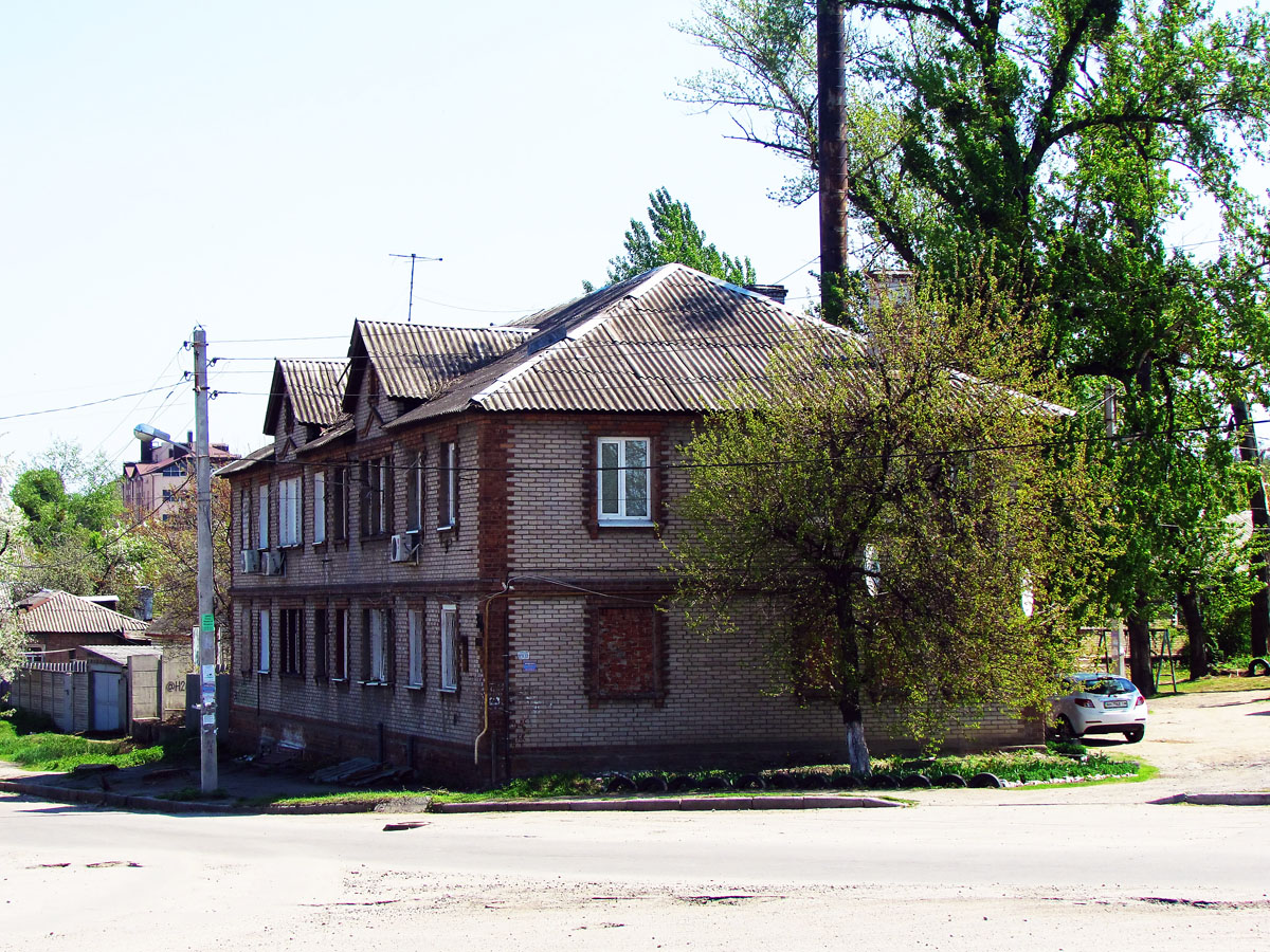 Харьков, Сидоренковская улица, 36 / Улица Редина, 1