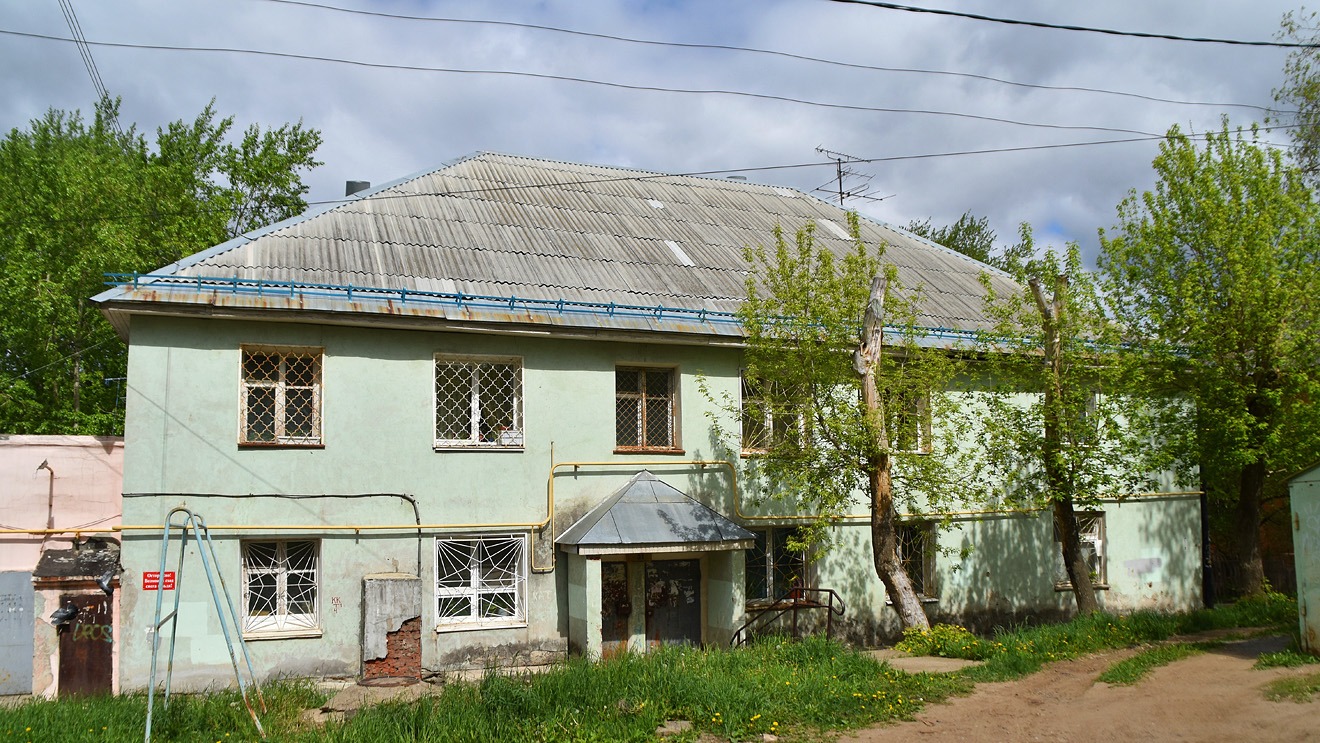 Пермь, Улица Нефтяников, 31