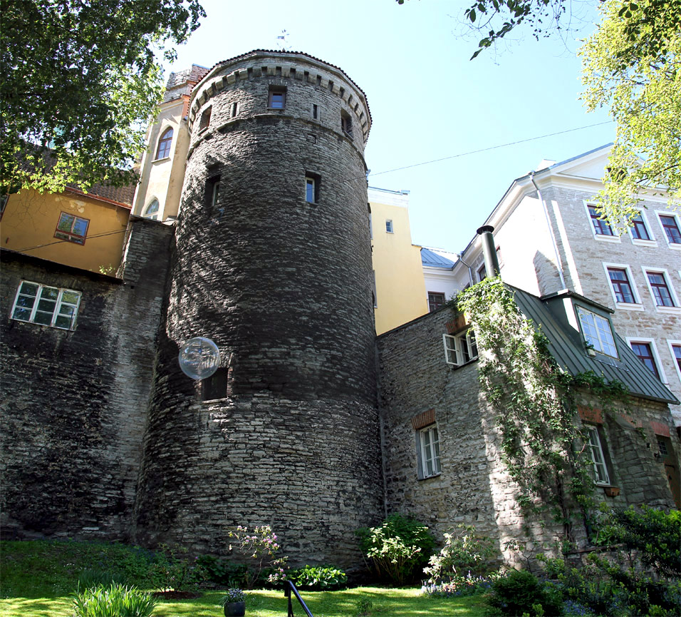 Tallinn, Pikk, 62