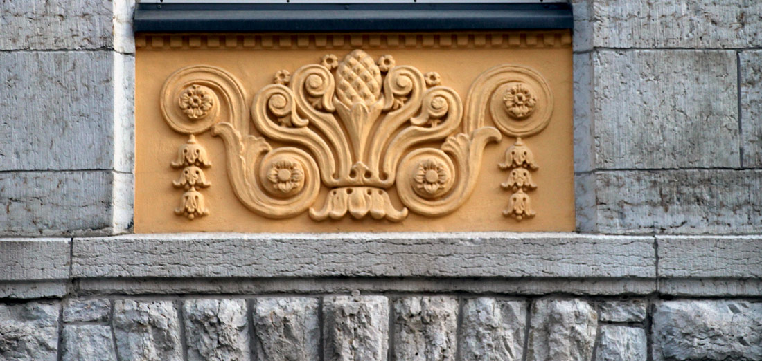 Tallinn, Lai, 44 / Pagari, 1 / Pikk, 59. Монументальное искусство (мозаики, росписи)