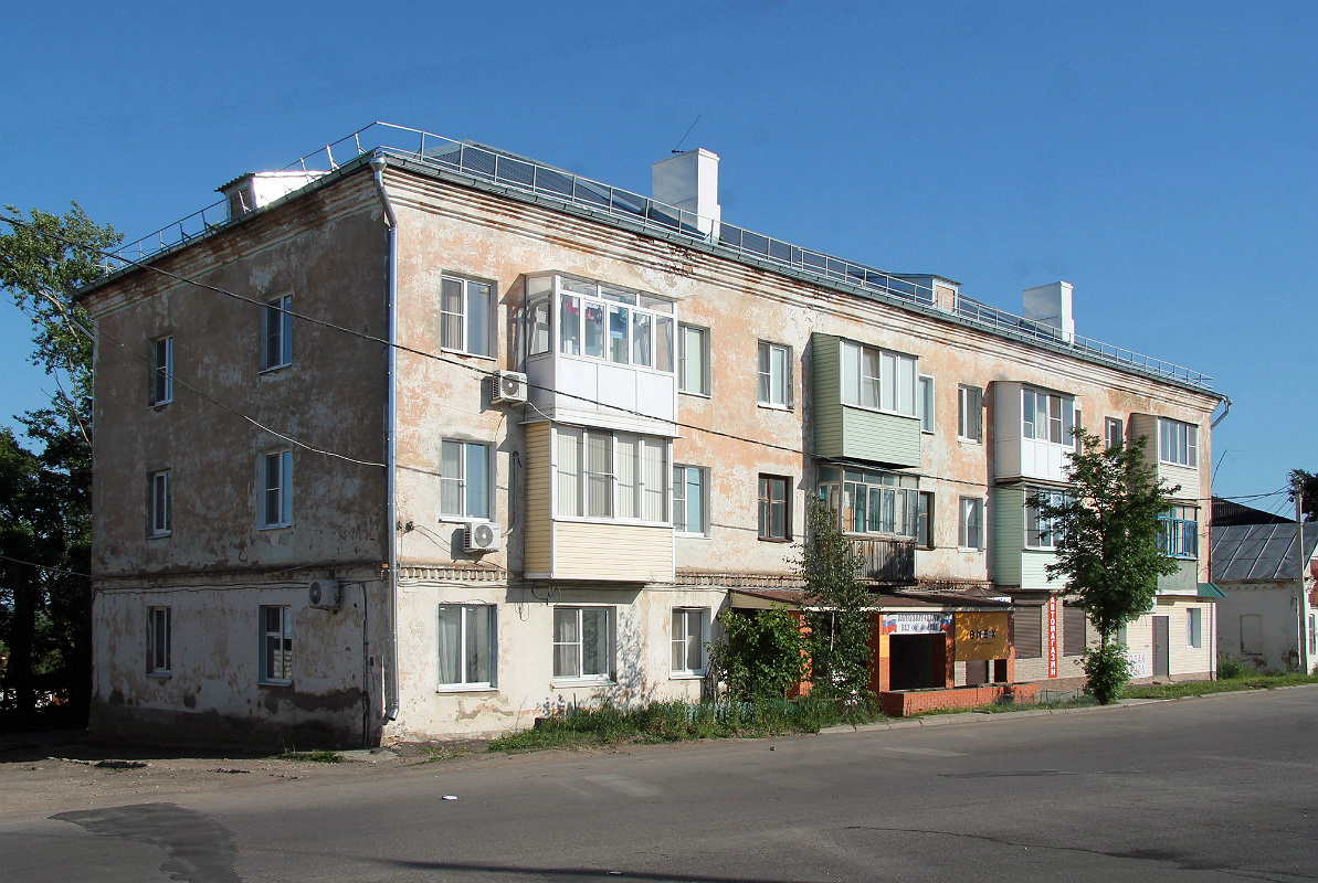 Ефремов, Красная площадь, 13А