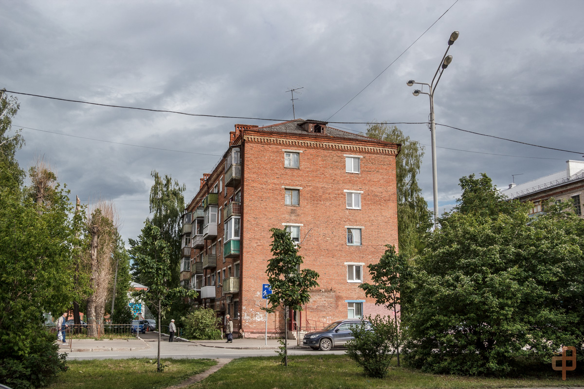 Казань, Улица Академика Губкина, 8
