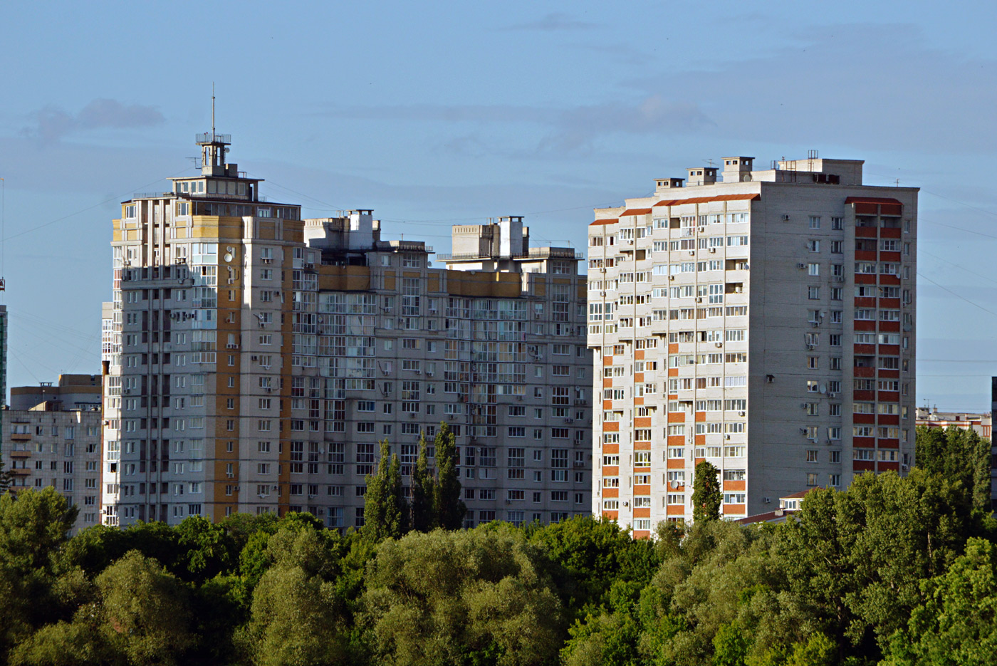 Воронеж, Улица Димитрова, 27; Улица Димитрова, 2А