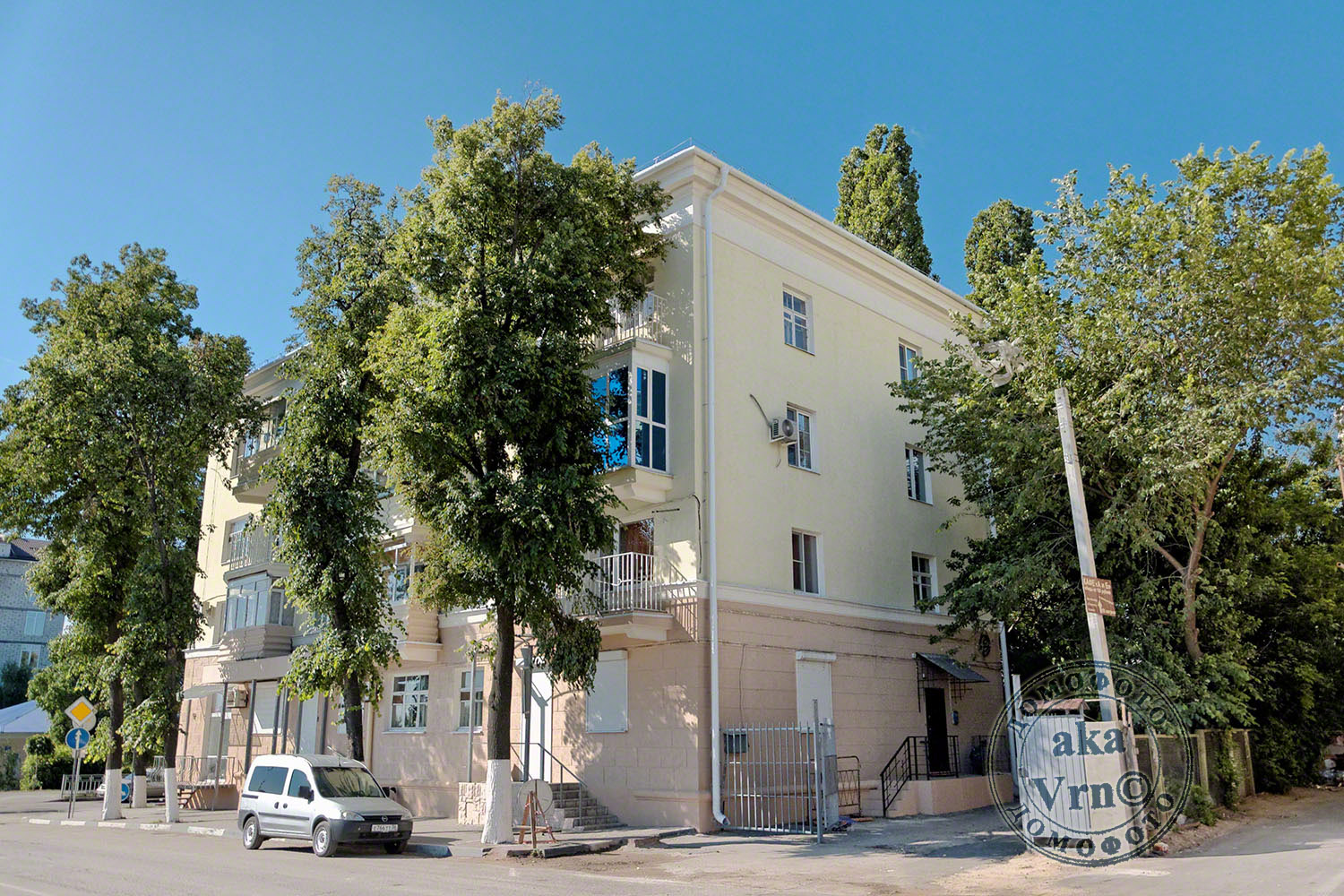 Воронеж, Улица Орджоникидзе, 2/4