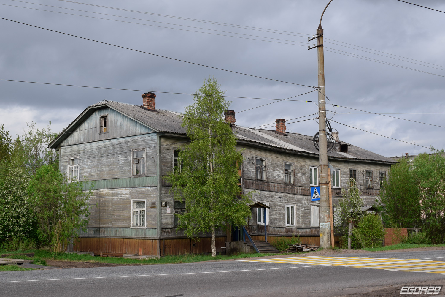 Archangelsk, Улица Победы, 50 / Школьная улица, 72