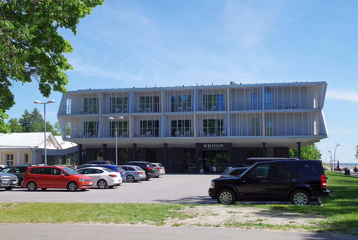 Pärnu, Ranna puiestee, 1
