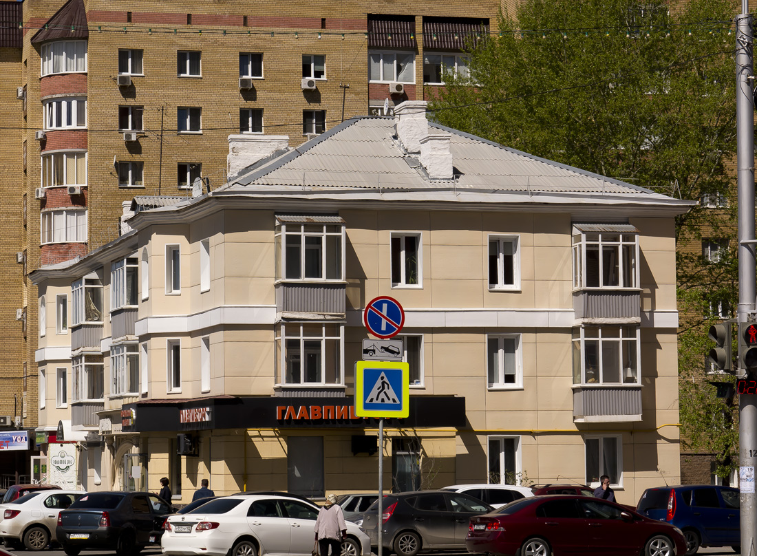Уфа, Краснодонская улица, 21/23 / Улица Цюрупы, 146