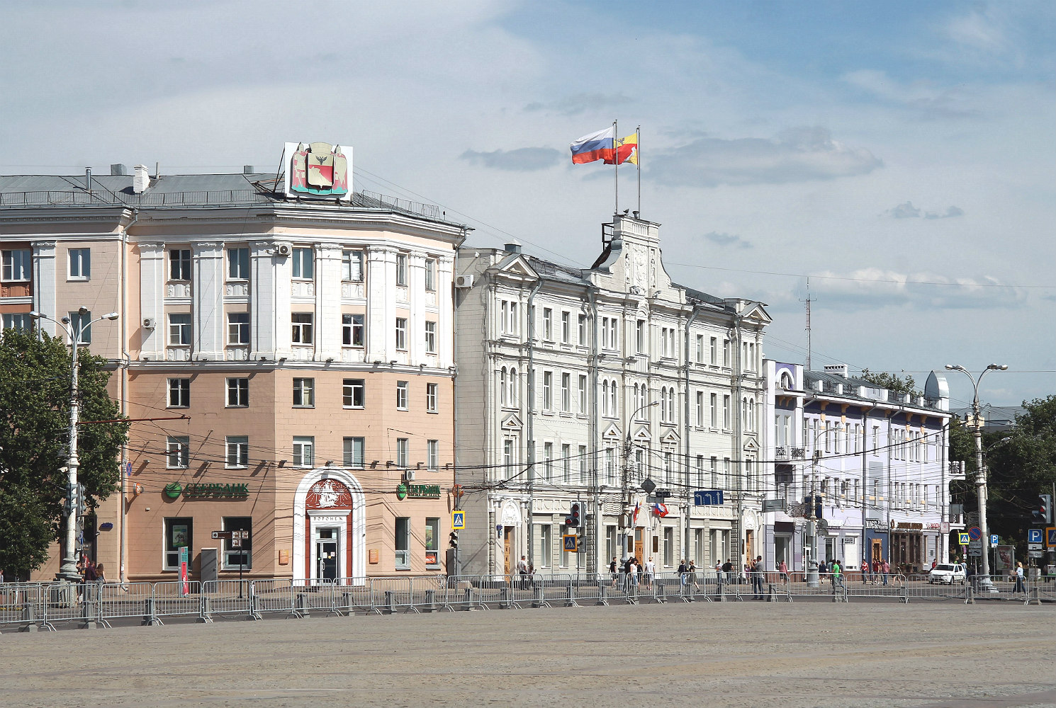 Воронеж, Плехановская улица, 10; Площадь Ленина, 15; Улица Дзержинского, 16