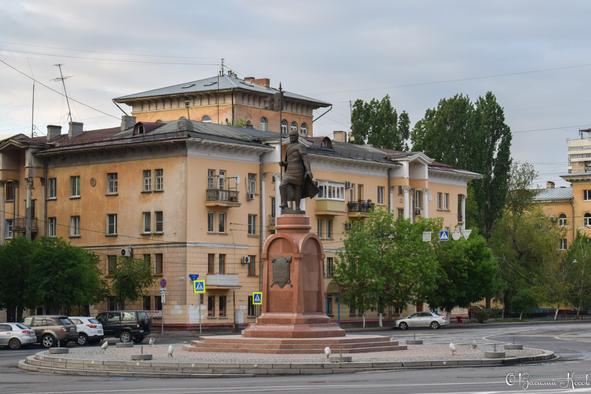 Волгоград, Улица Мира, 10