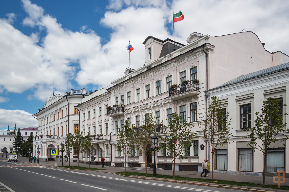 Casáin, Кремлёвская улица, 1; Кремлёвская улица, 3-5