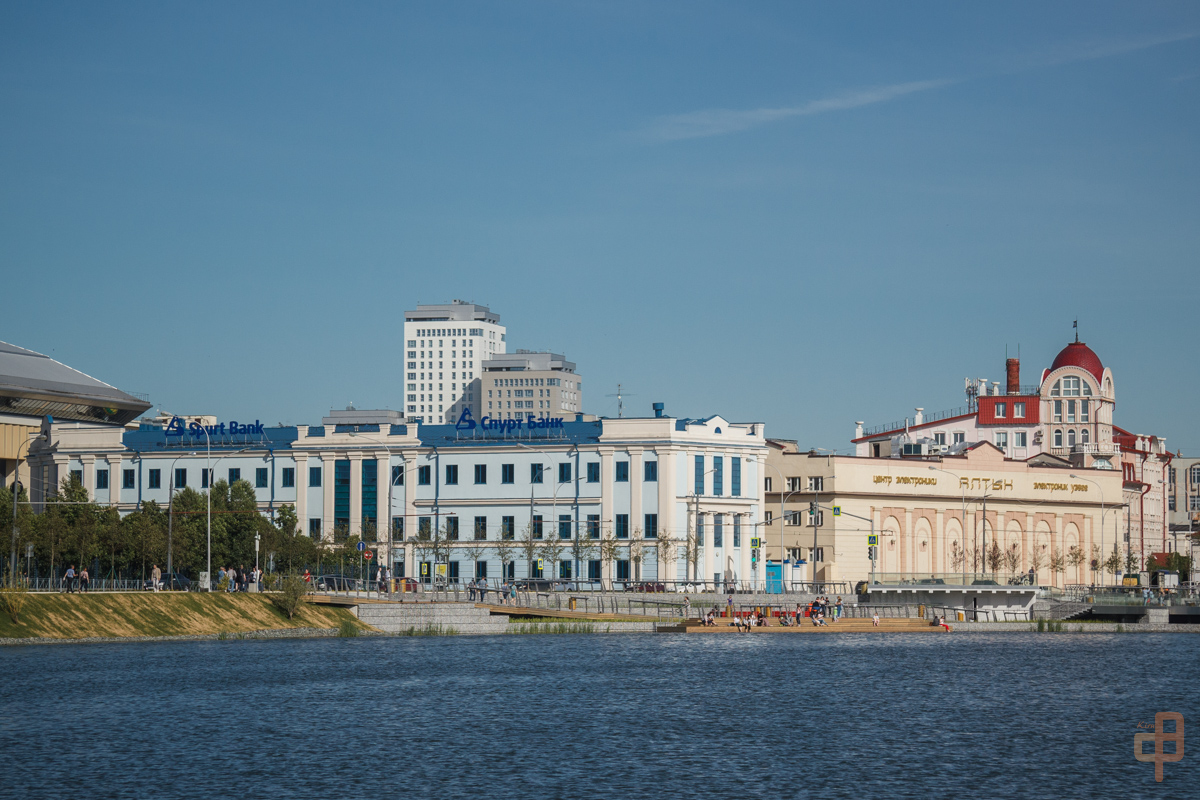 Казань, Улица Марселя Салимжанова, 5; Спартаковская улица, 2 корп. 2