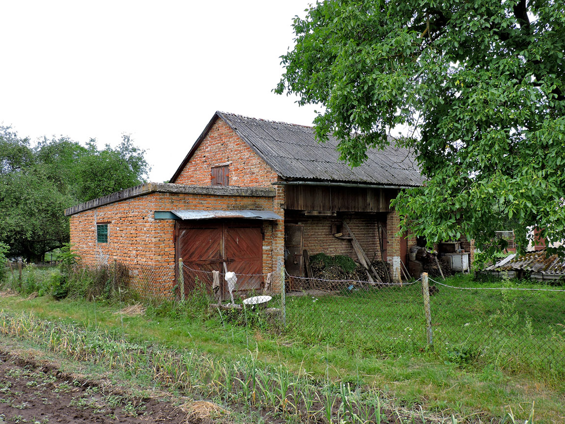 Zolochiv district. others settlements, с. Старый Милятин, улица Леси Украинки, 9