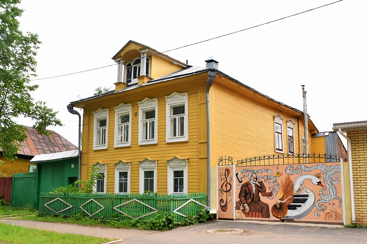 Воткинск, Улица Чайковского, 109