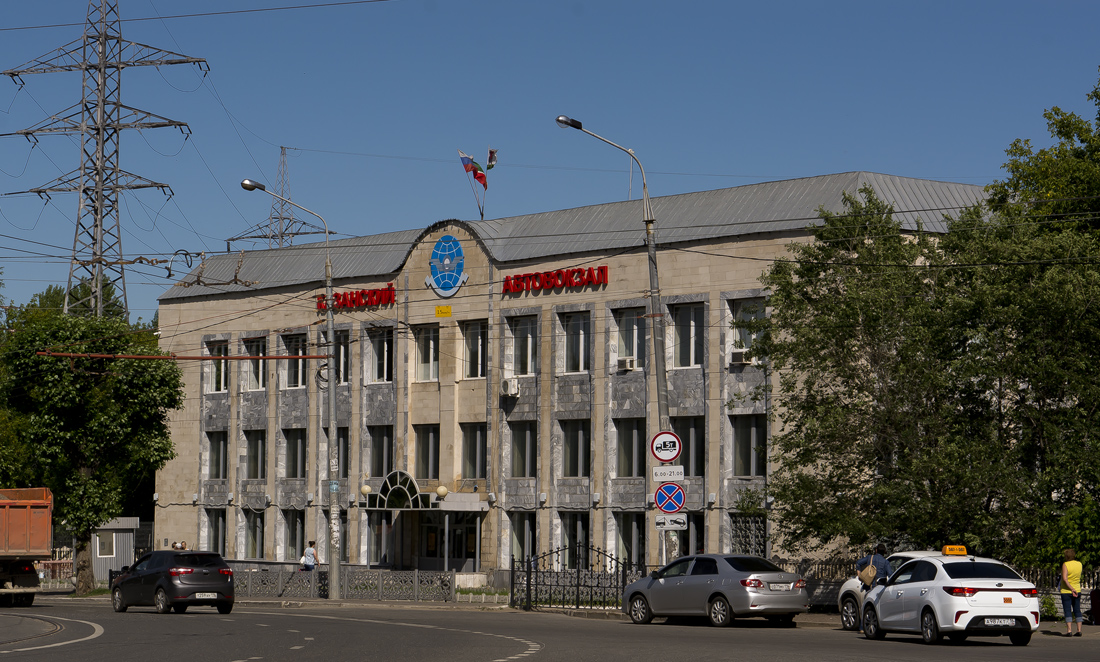 Казань, Улица Девятаева, 15
