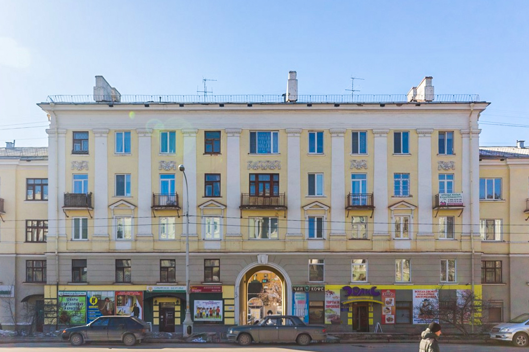 Новоуральск, Улица Ленина, 90